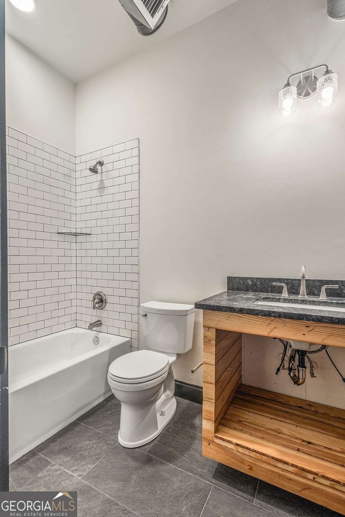 13 Greenville Street - Photo 8