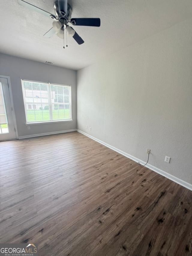 7092 Brookview Way - Photo 2