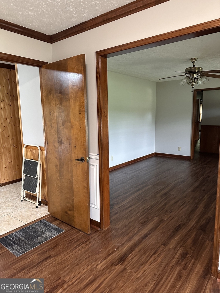 145 Redwood Circle - Photo 11
