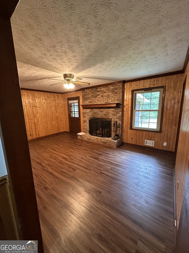 145 Redwood Circle - Photo 6
