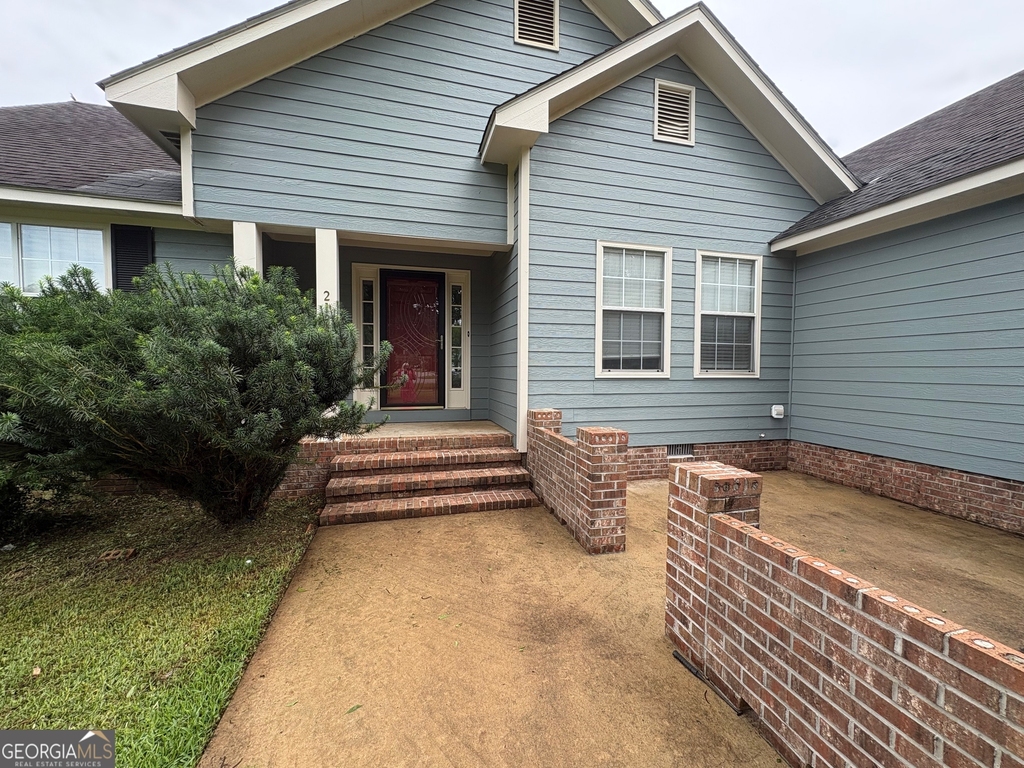 219 Fairway Drive - Photo 0