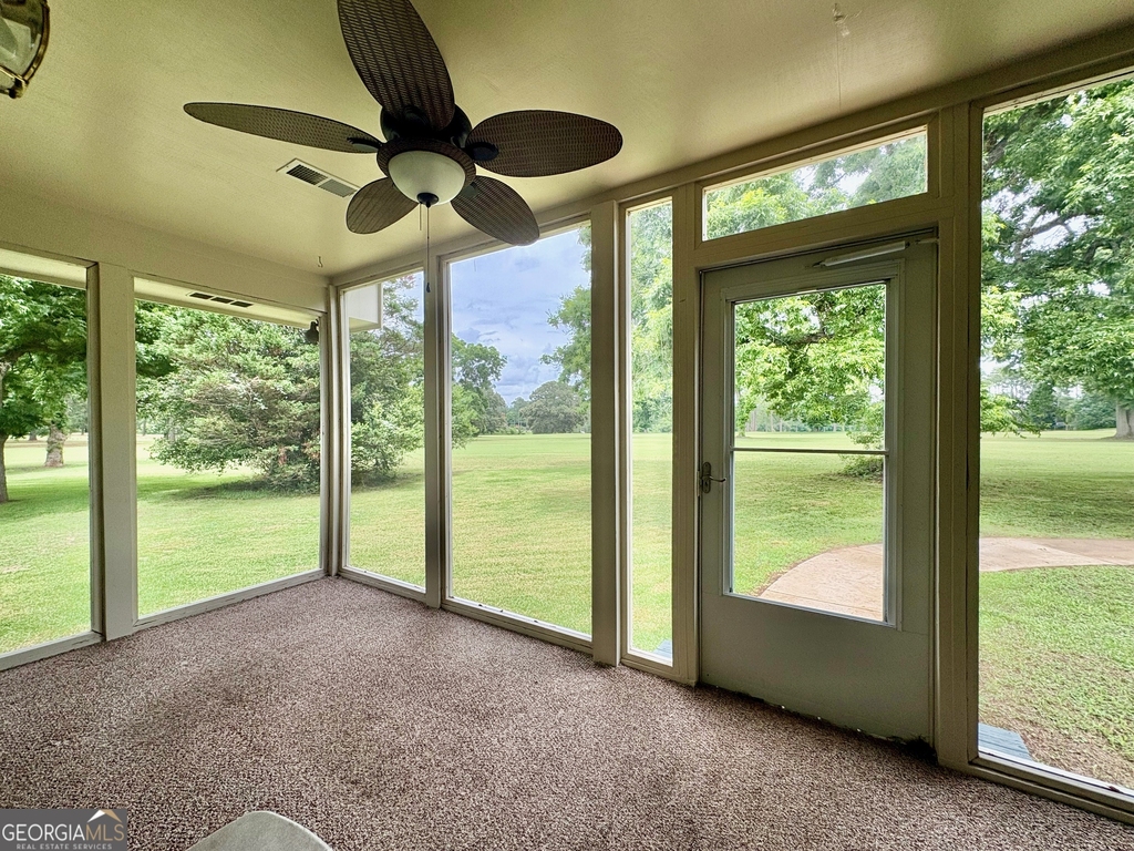 219 Fairway Drive - Photo 5