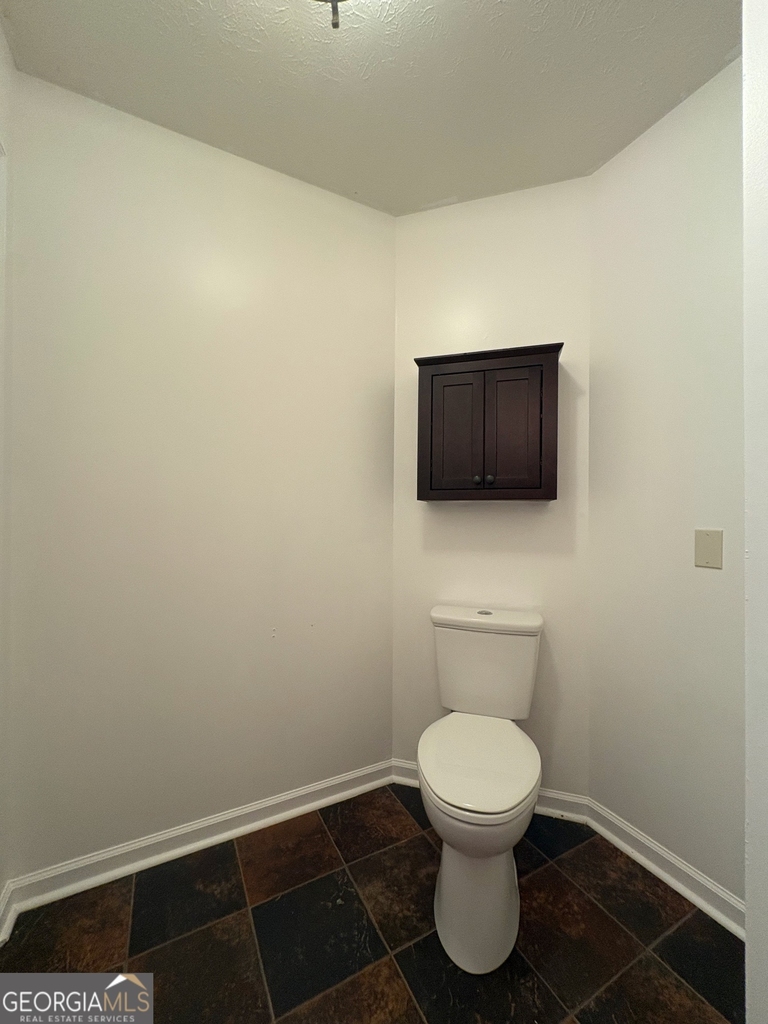 219 Fairway Drive - Photo 14