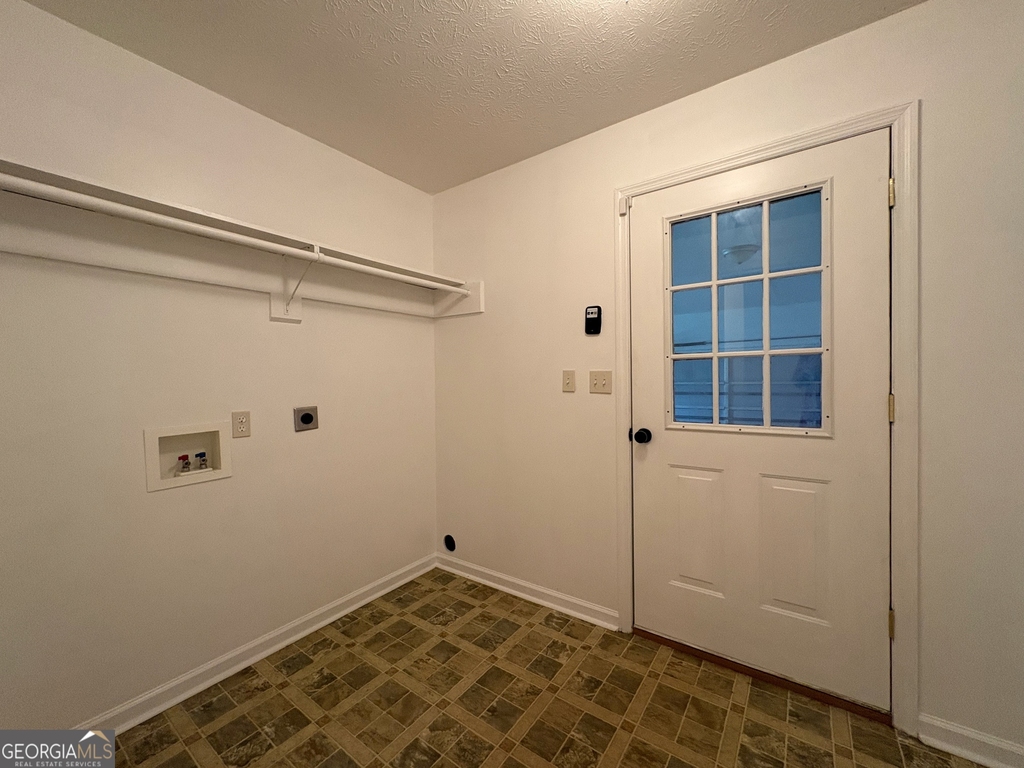 219 Fairway Drive - Photo 10