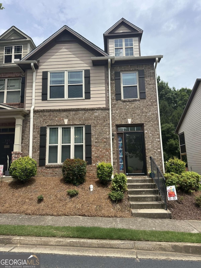 535 Ridge View Crossing - Photo 2
