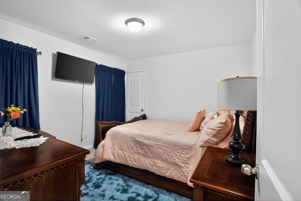1127 2nd Street Nw - Photo 10