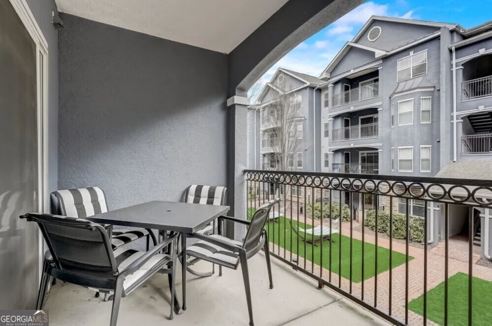 2900 Pharr Court Nw - Photo 10