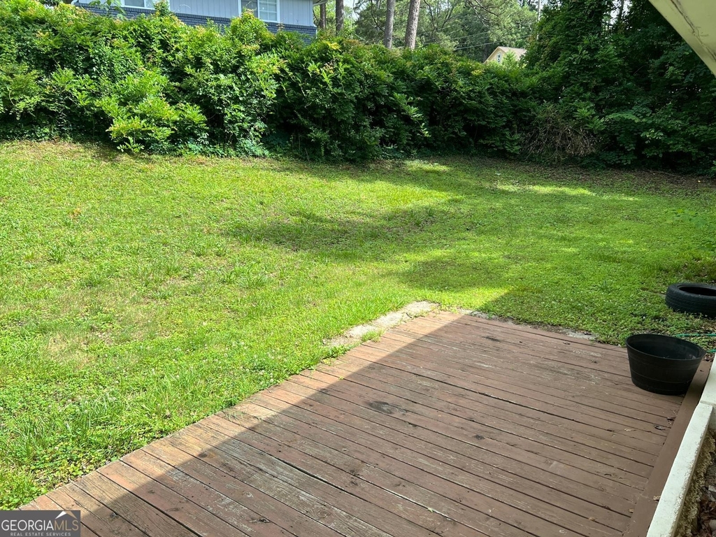 2756 Plantation Drive - Photo 16