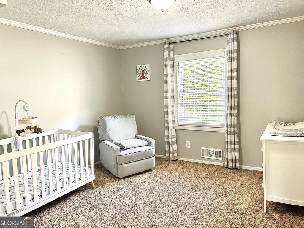 838 Heritage Square - Photo 4
