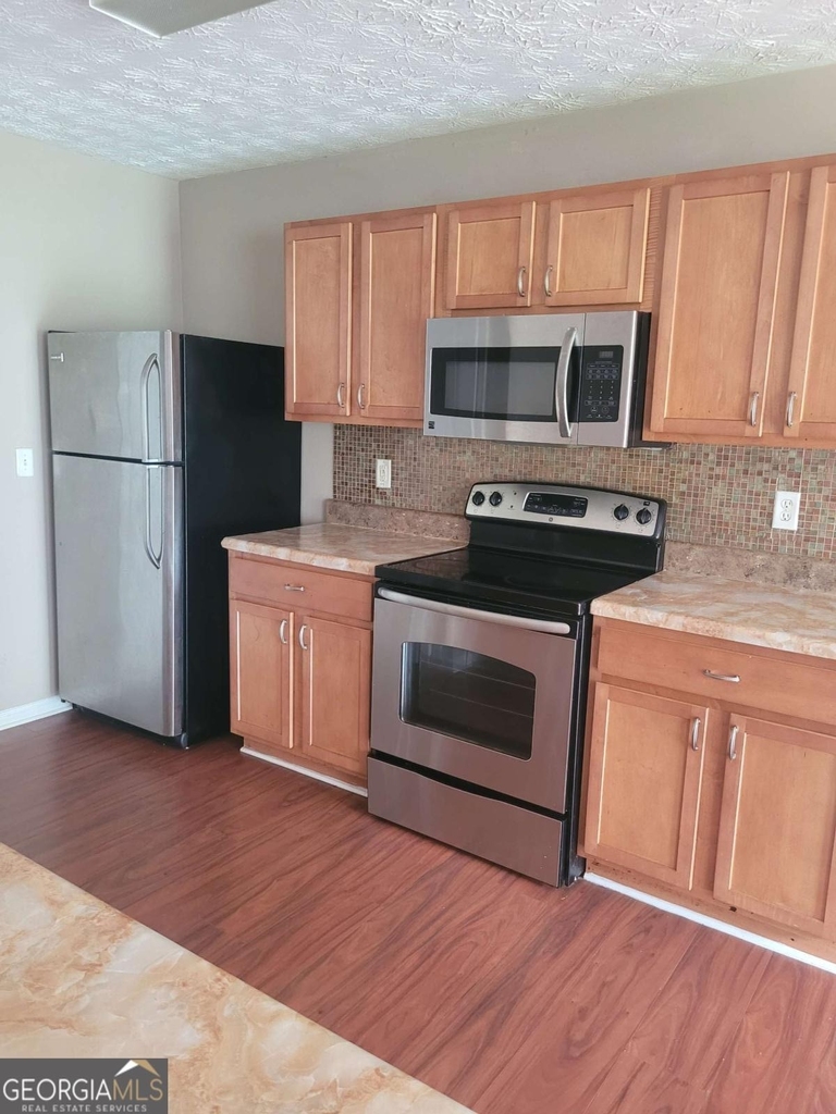 748 Georgetown Court - Photo 13