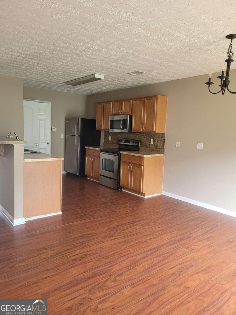 748 Georgetown Court - Photo 8
