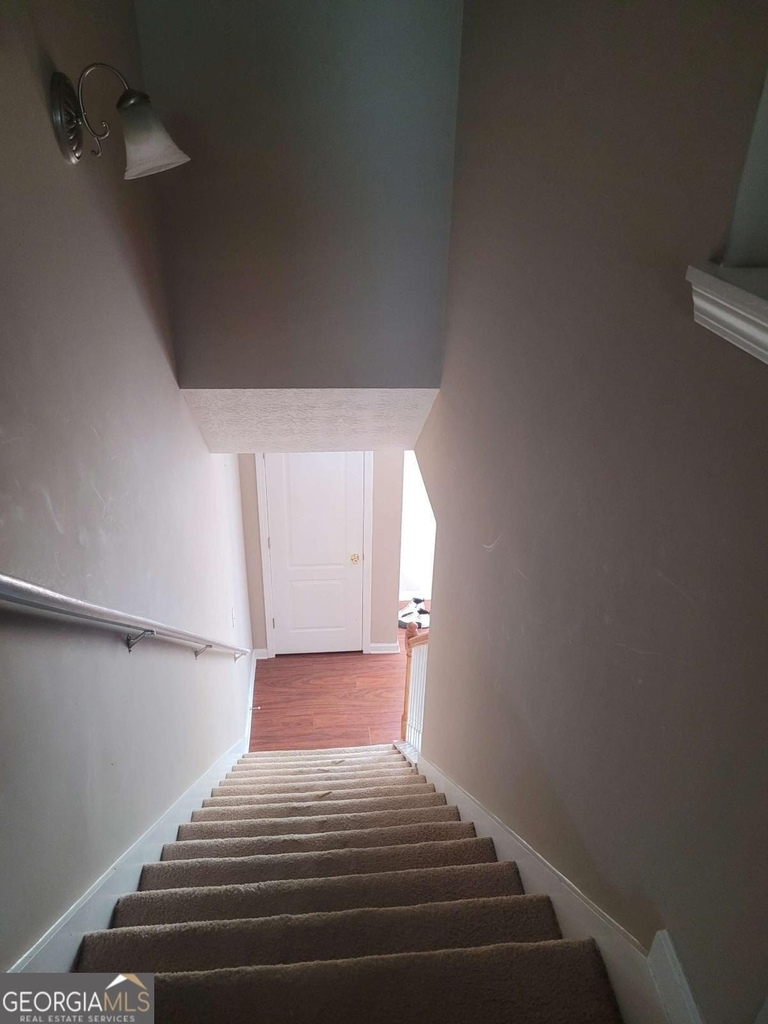 748 Georgetown Court - Photo 7