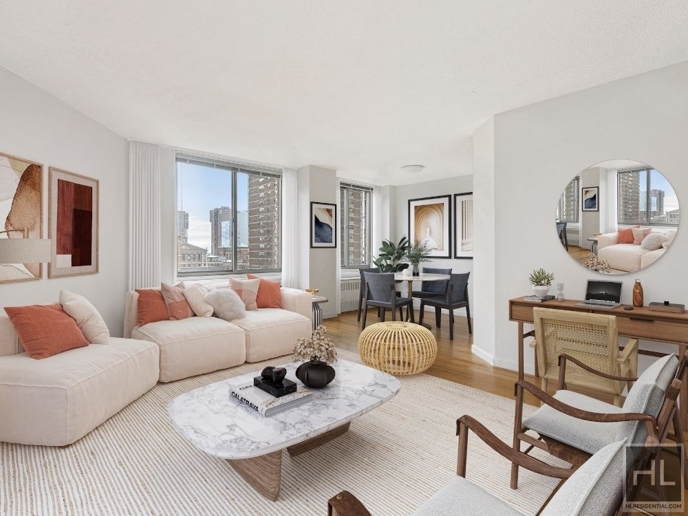 2nd Avenue - Photo 0