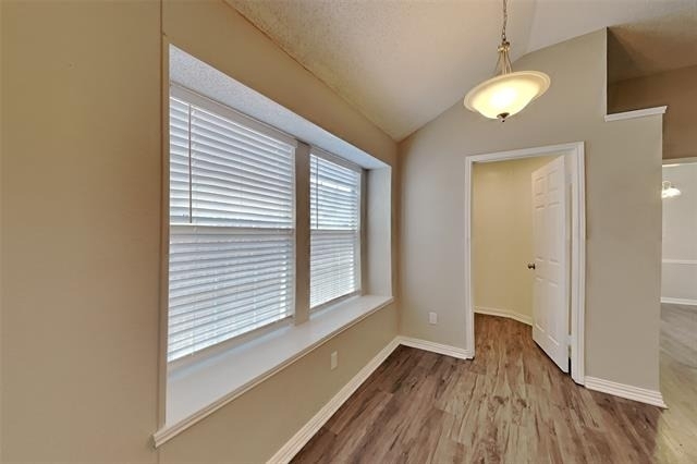 2222 Edinburgh Street - Photo 7