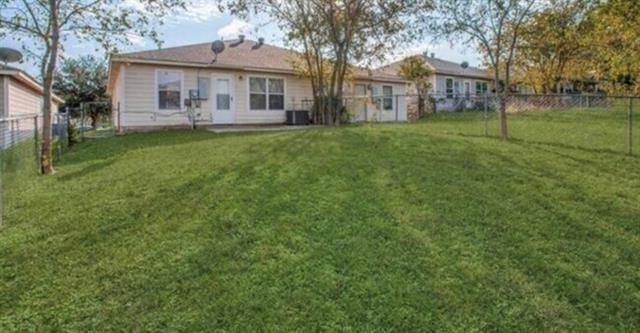 8124 Marydean Avenue - Photo 11