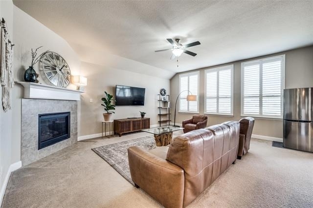 5044 Kerstyn Drive - Photo 7