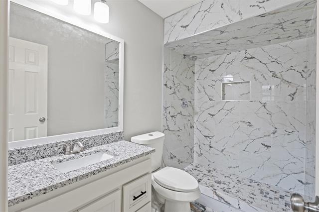 3939 Branch Hollow Drive - Photo 7