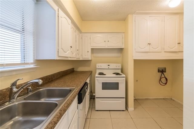 439 Valley Park Drive - Photo 7