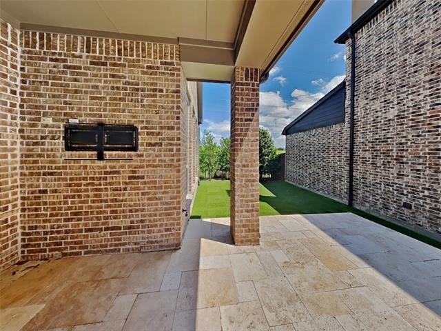 729 Royal Minister Boulevard - Photo 19