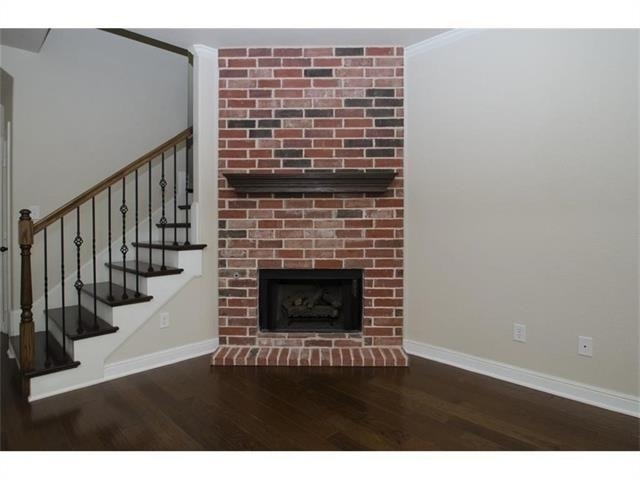1821 Cortez Lane - Photo 2