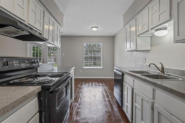 7012 Lincolnshire Lane - Photo 5