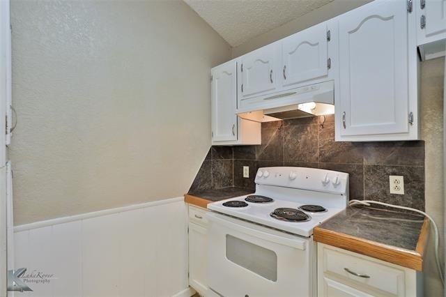 3674 Radcliff Road - Photo 16