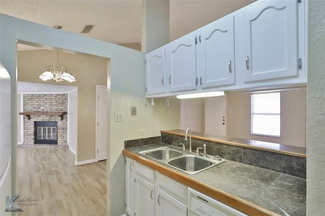 3674 Radcliff Road - Photo 17