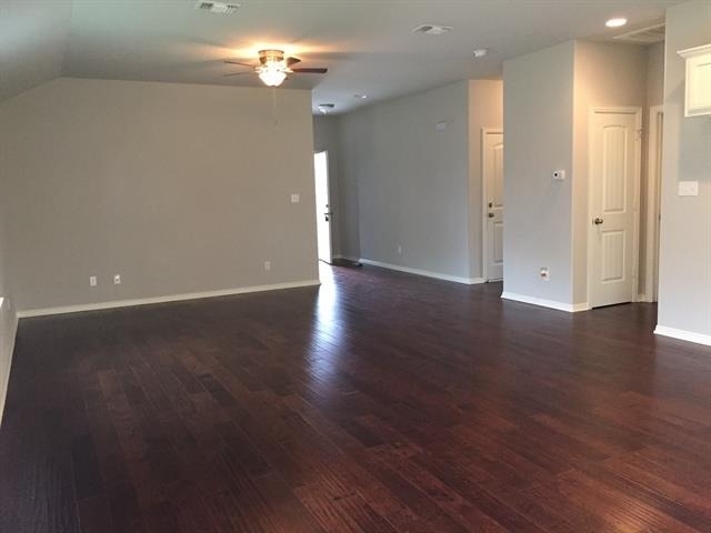 3115 N Hickory Street - Photo 2