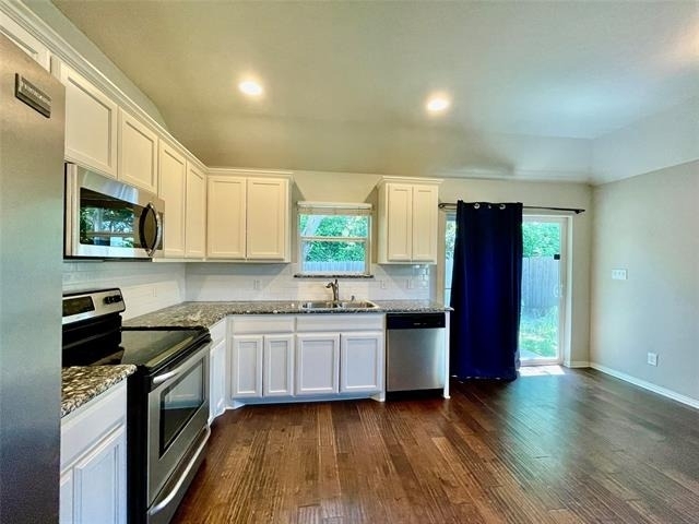 3115 N Hickory Street - Photo 1