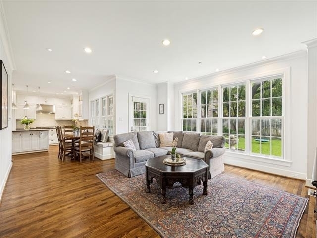 4352 Livingston Avenue - Photo 5