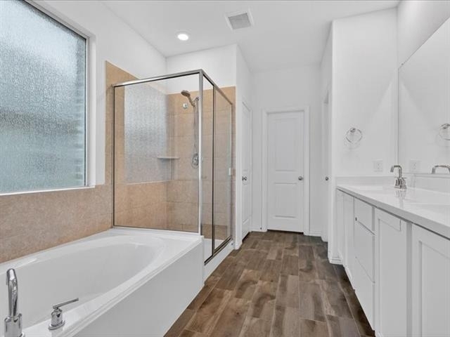 1501 Lake Grove Drive - Photo 18