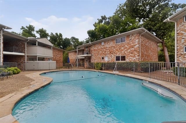 7812 Royal Lane - Photo 37