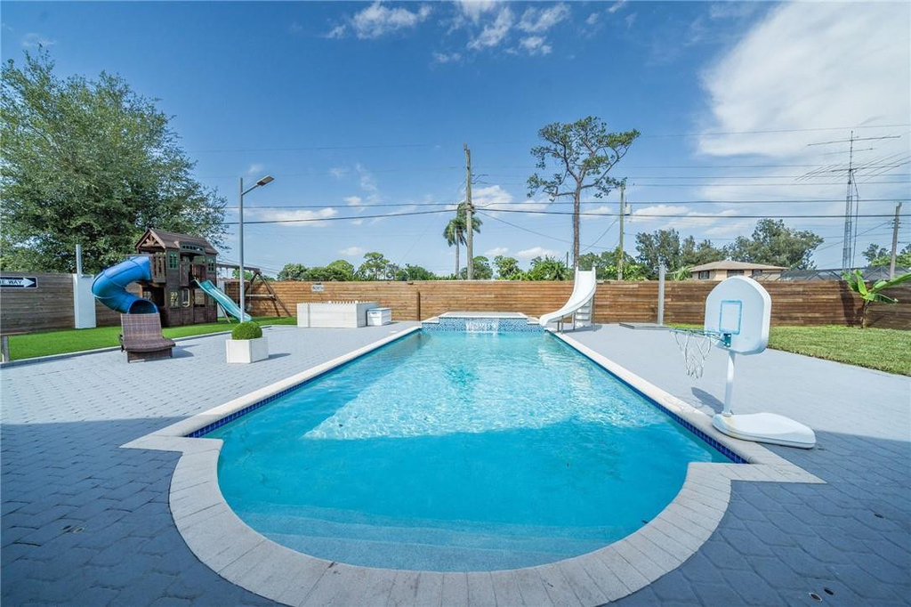 15276 Harrison Road - Photo 2