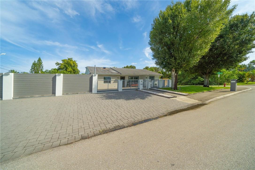 15276 Harrison Road - Photo 19