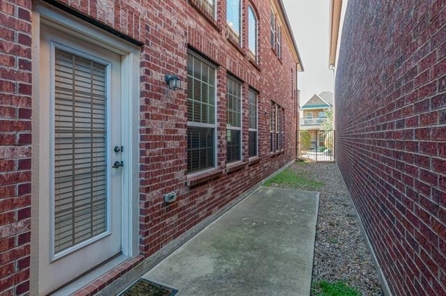 219 Knapford Station - Photo 35