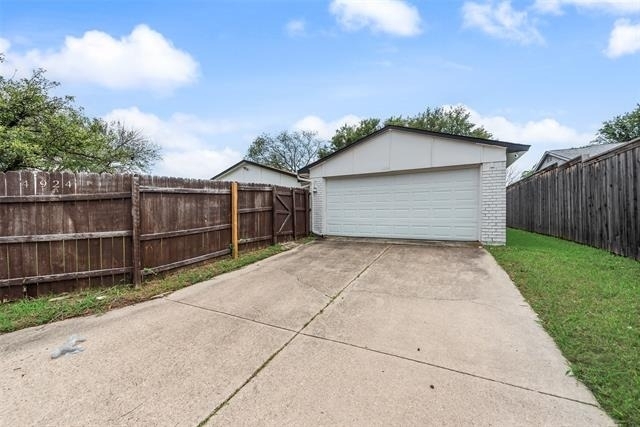 4924 Wagner Drive - Photo 26