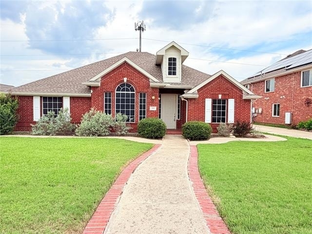 301 Mimosa Drive - Photo 0