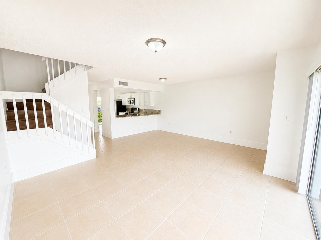 887 Crystal Lake Drive - Photo 6