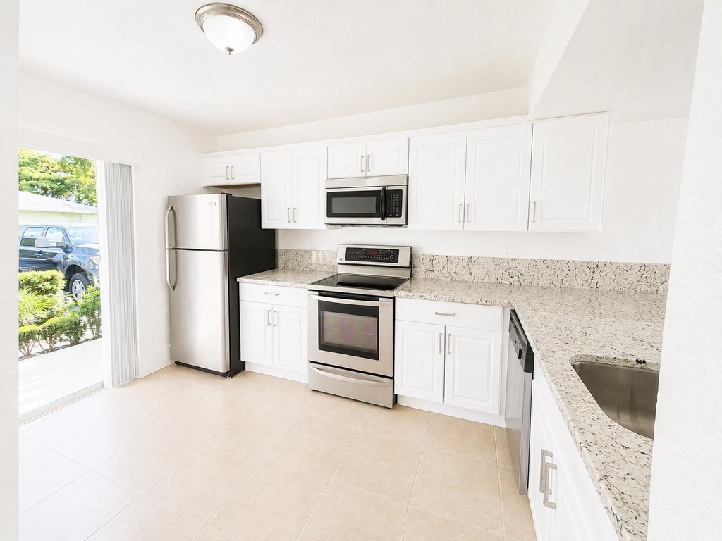 887 Crystal Lake Drive - Photo 1