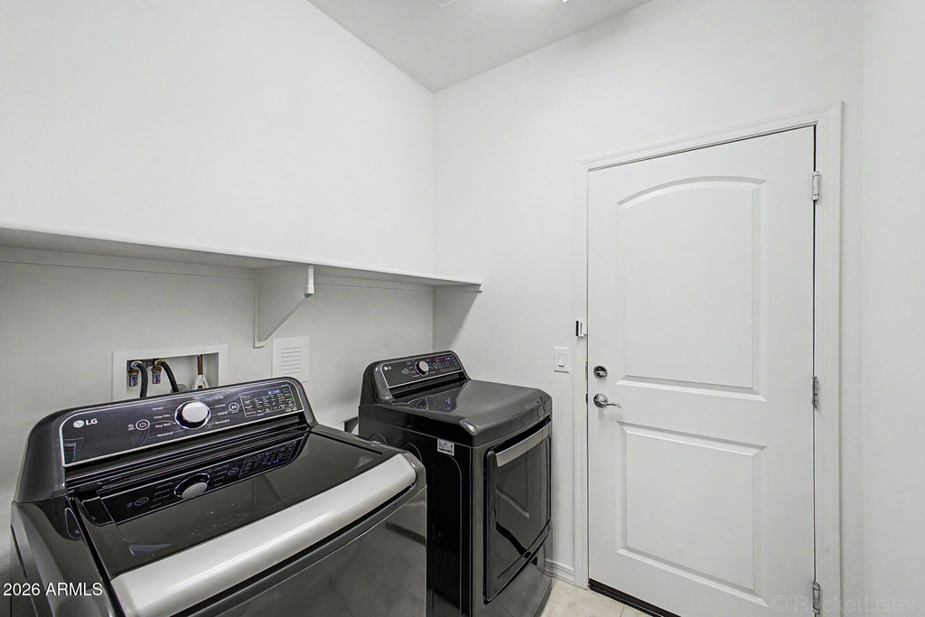 8954 W San Juan Avenue - Photo 31