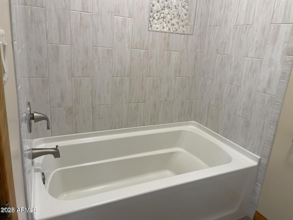 375 S Buena Vista Avenue - Photo 14