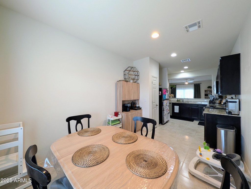 24458 W Verlea Drive - Photo 19