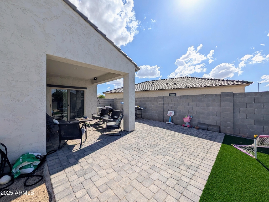 24458 W Verlea Drive - Photo 44