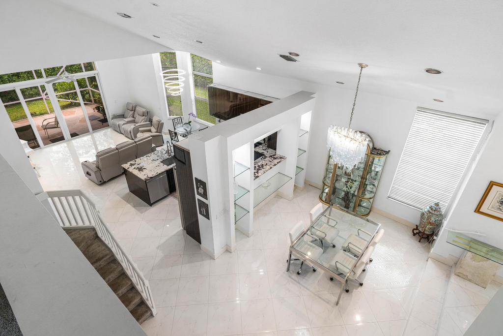 7087 Nw 78th Place - Photo 15