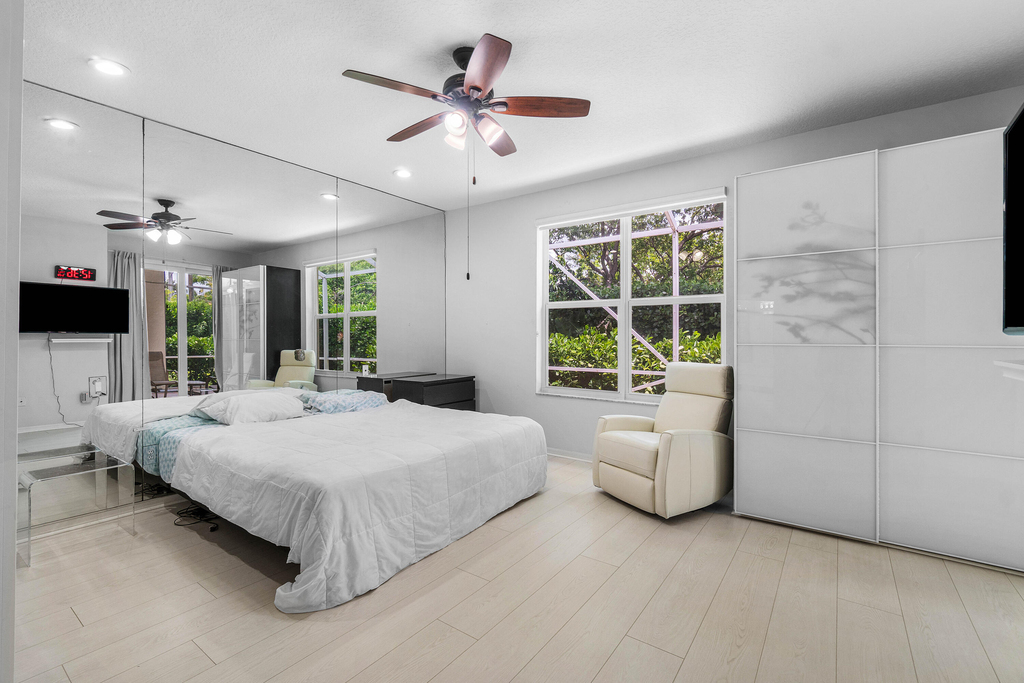 7087 Nw 78th Place - Photo 13
