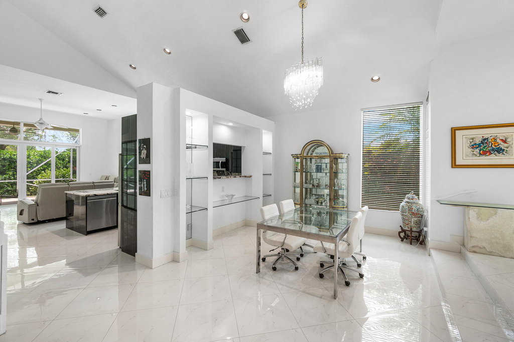 7087 Nw 78th Place - Photo 3