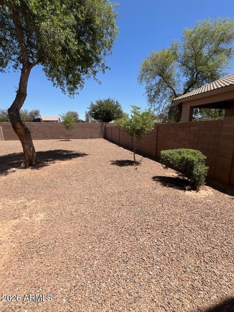 22257 N Gibson Drive - Photo 11