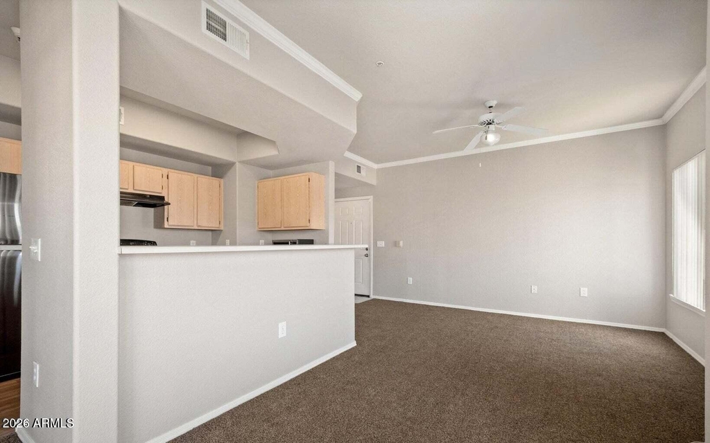 3236 E Chandler Boulevard - Photo 4