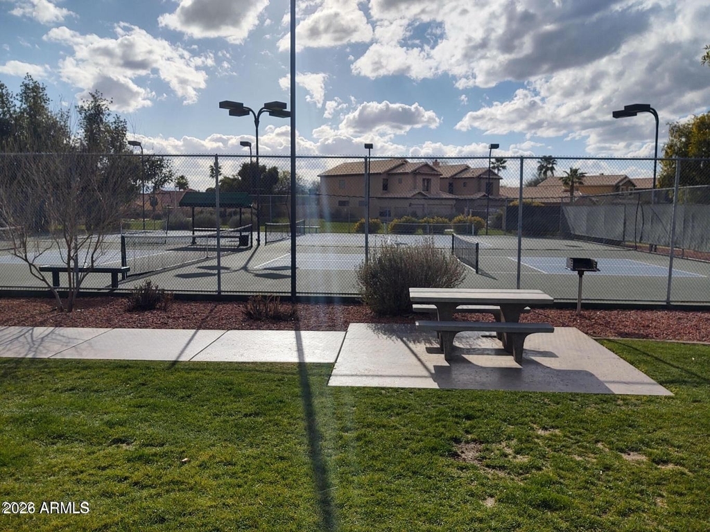 3236 E Chandler Boulevard - Photo 19