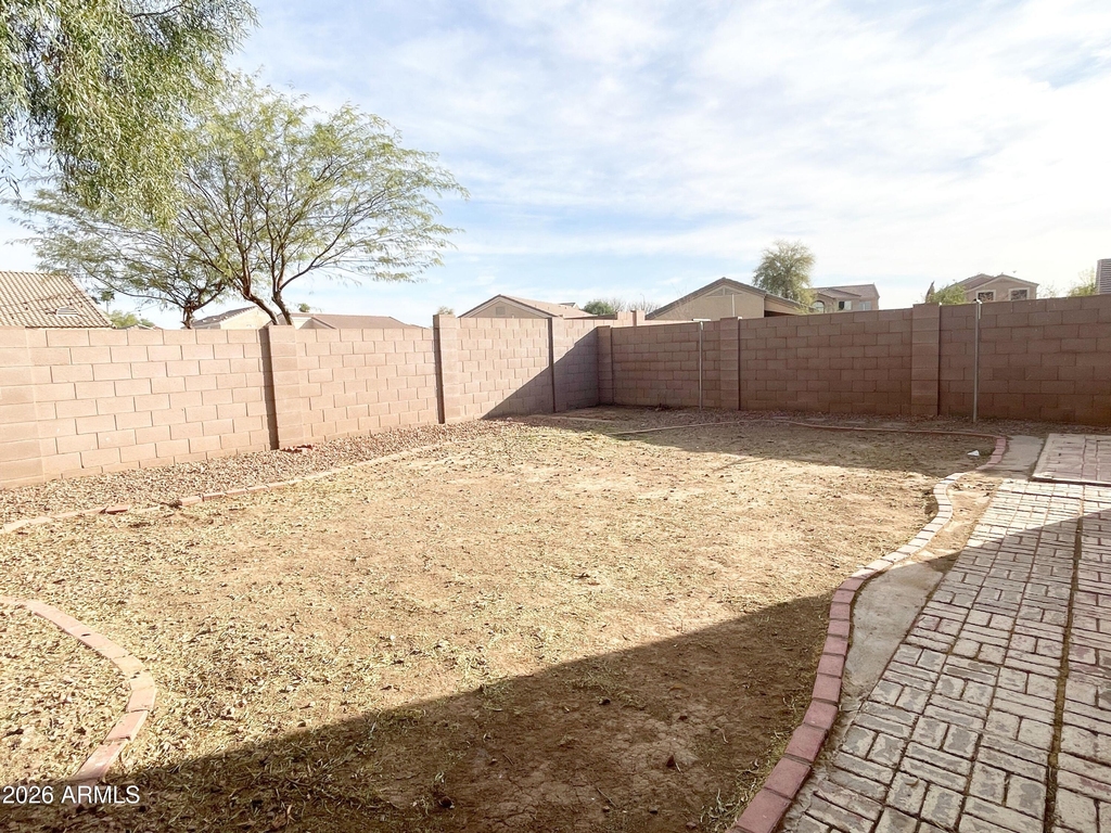 8930 W Catalina Drive - Photo 21